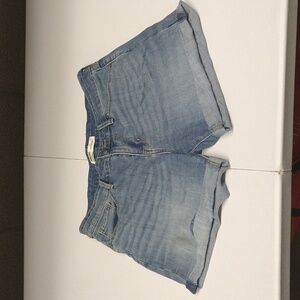 Signature by Levi Strauss & Co. Gold Label Women's Mid-Rise Shorts